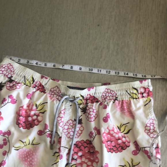 VILEBREQUIN Berry Print Mens swim Shorts Size XXL - Picture 9 of 10